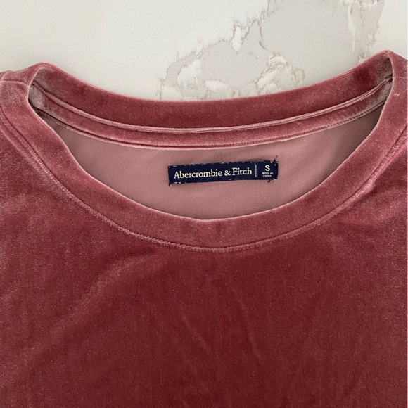 Abercrombie crushed velvet top! - Picture 2 of 3